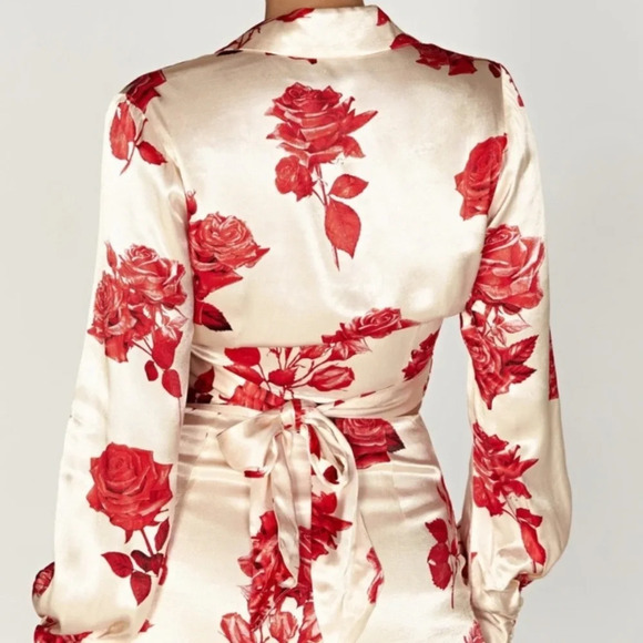 Meshki “NEW” Amos Rose Print Satin Wrap Shirt Size XXS - Picture 5 of 10